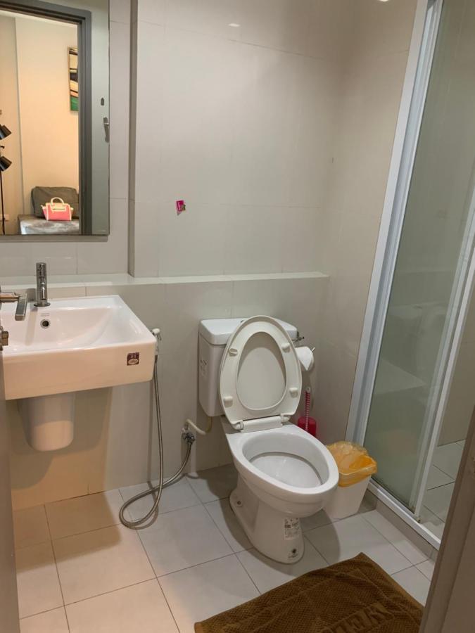 Base Condos Pattaya Ngoại thất bức ảnh