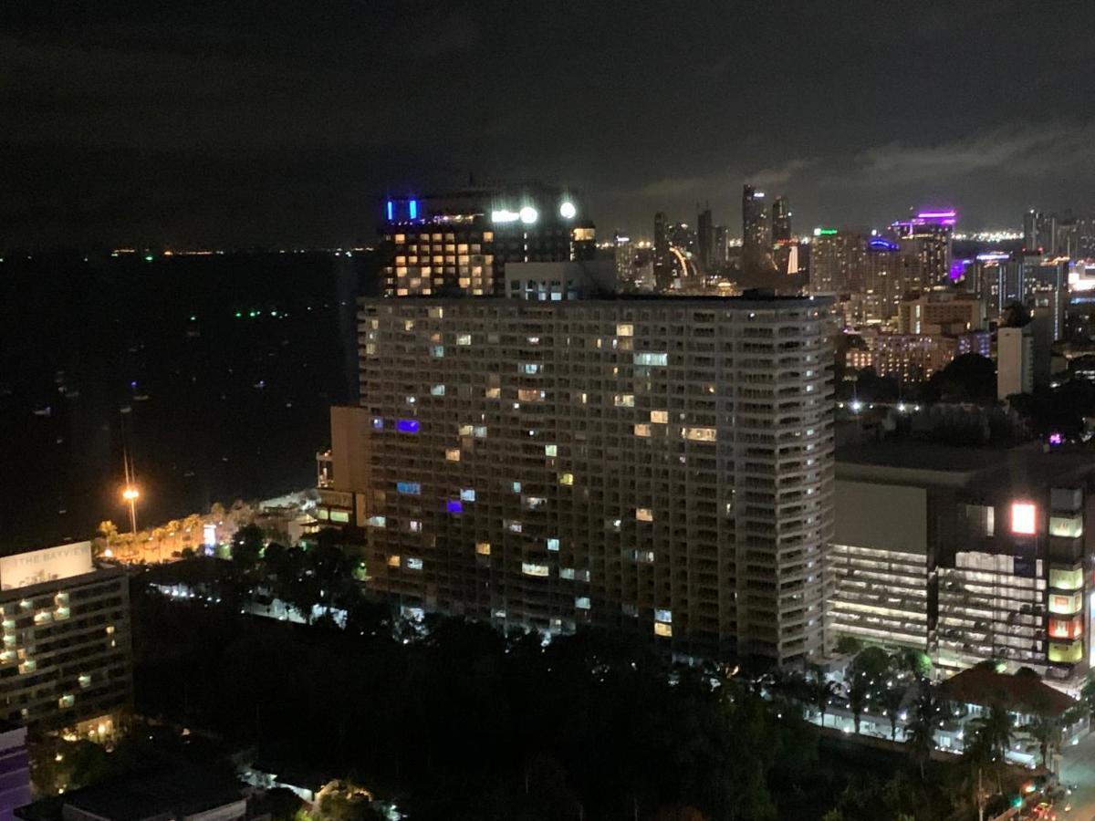 Base Condos Pattaya Ngoại thất bức ảnh